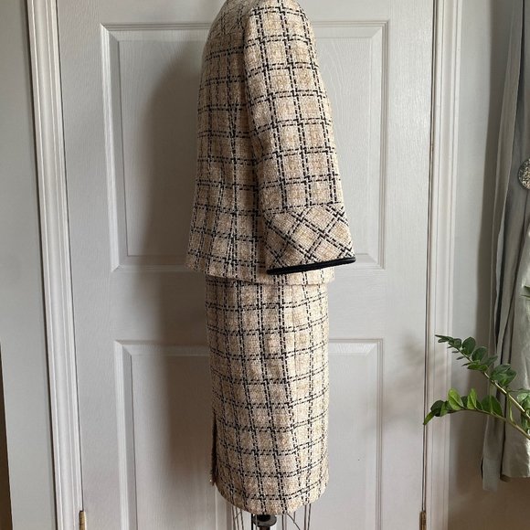 NWOT Karl Lagerfeld Paris Skirt Suit Tweed Chanel Black Blazer Sz 6 Skirt Size 4 - Picture 4 of 16